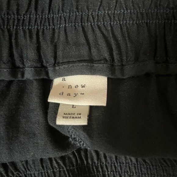 A new day Black Pull On Linen Blend Shorts Size L - Picture 6 of 6
